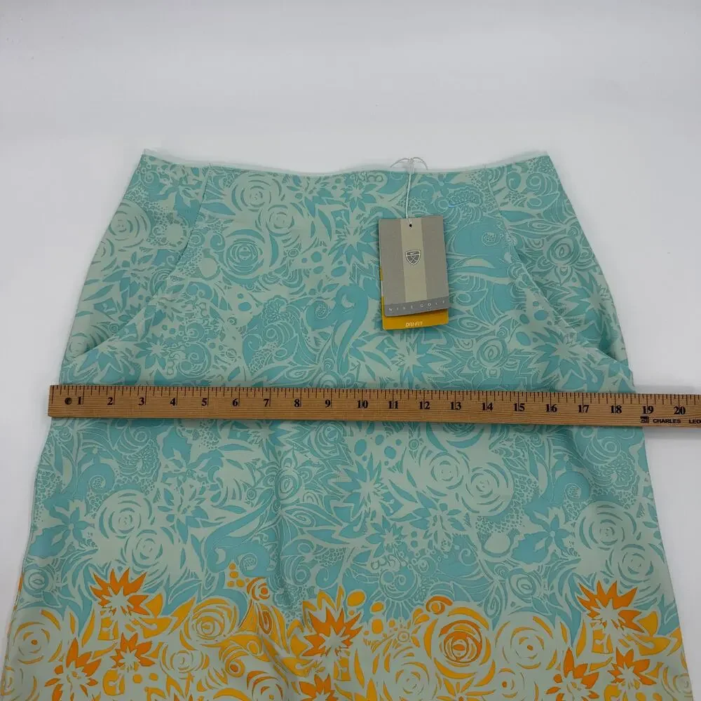 New NIKE Womens Dri Fit Golf Skirt Size Small Pastel Floral Mini